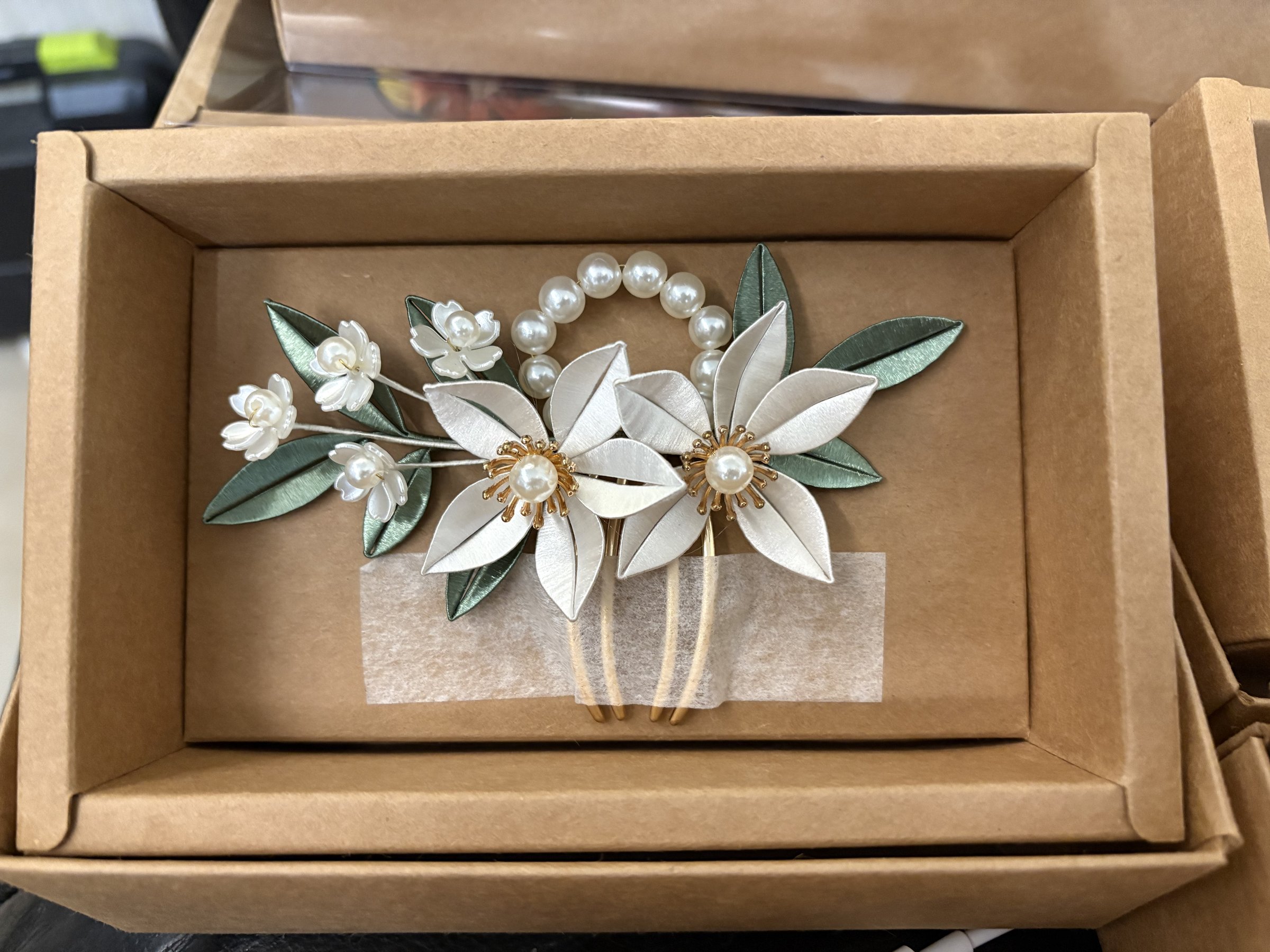 絨花工藝 ─ 永生花 ─ 臺灣春仔花髮簪